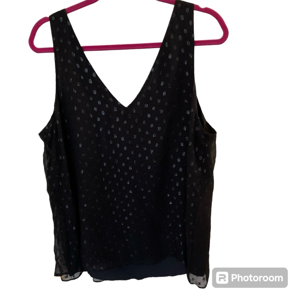 Lilly Pulitzer NWOT Florin silk sleeveless vneck  in Onyx Moroccan Metal